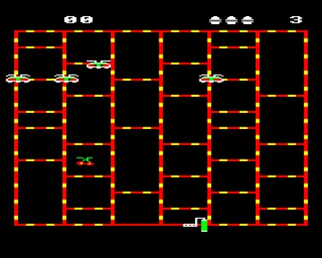 CrazyTracer (1983)(Acornsoft)[h2] screen shot game playing